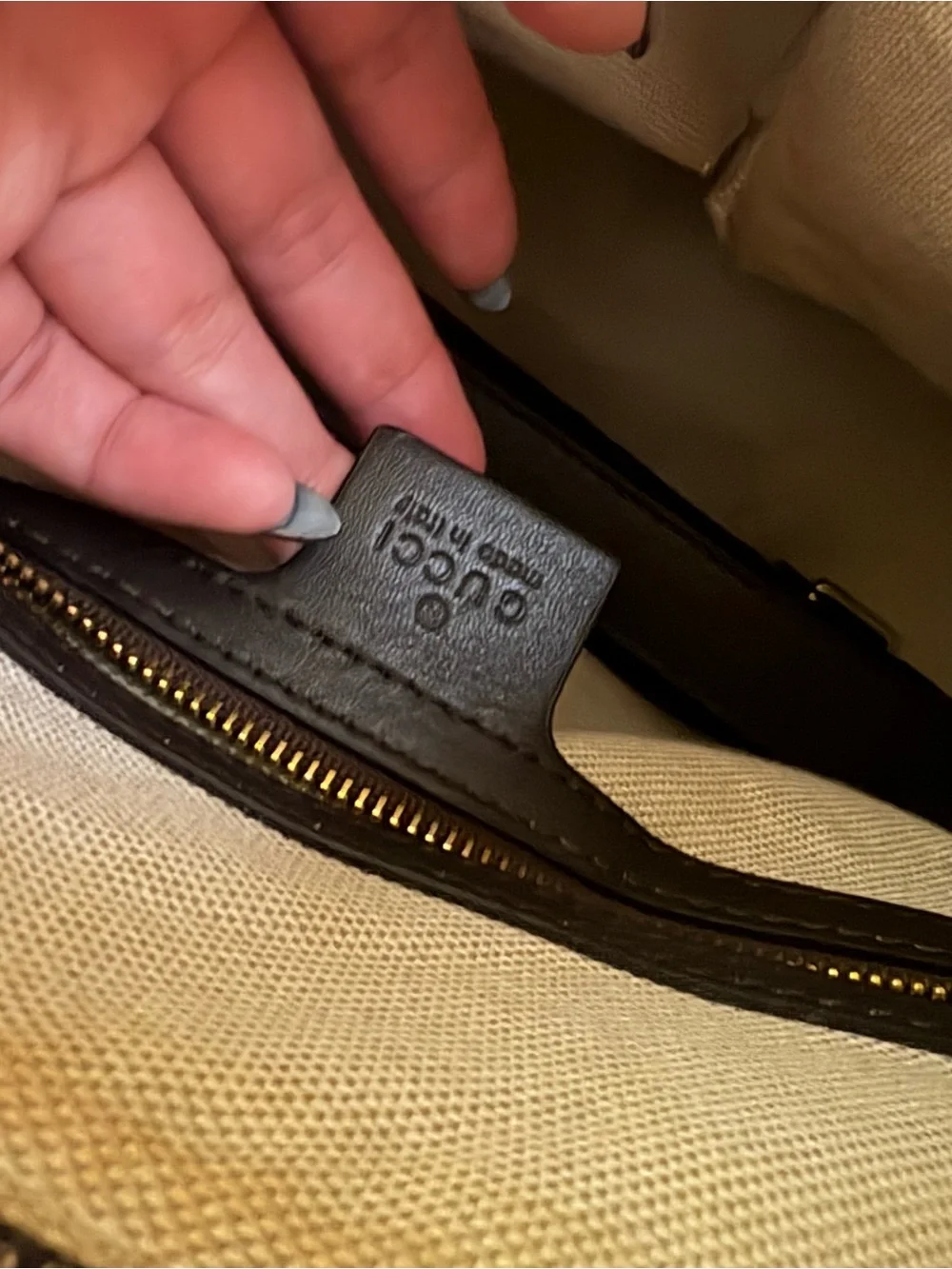 Gucci Beige GG Supreme Canvas Handbag with Red and Green Web